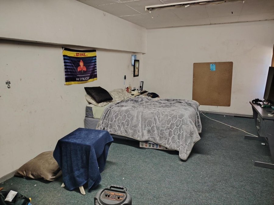 To Let commercial Property for Rent in Triangle Farm Western Cape